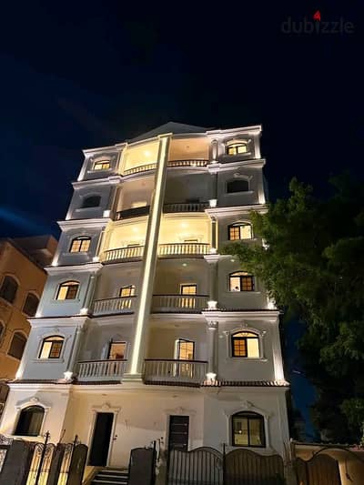 استديو للايجار الاول خطوات للجامعة وميدان الحصري