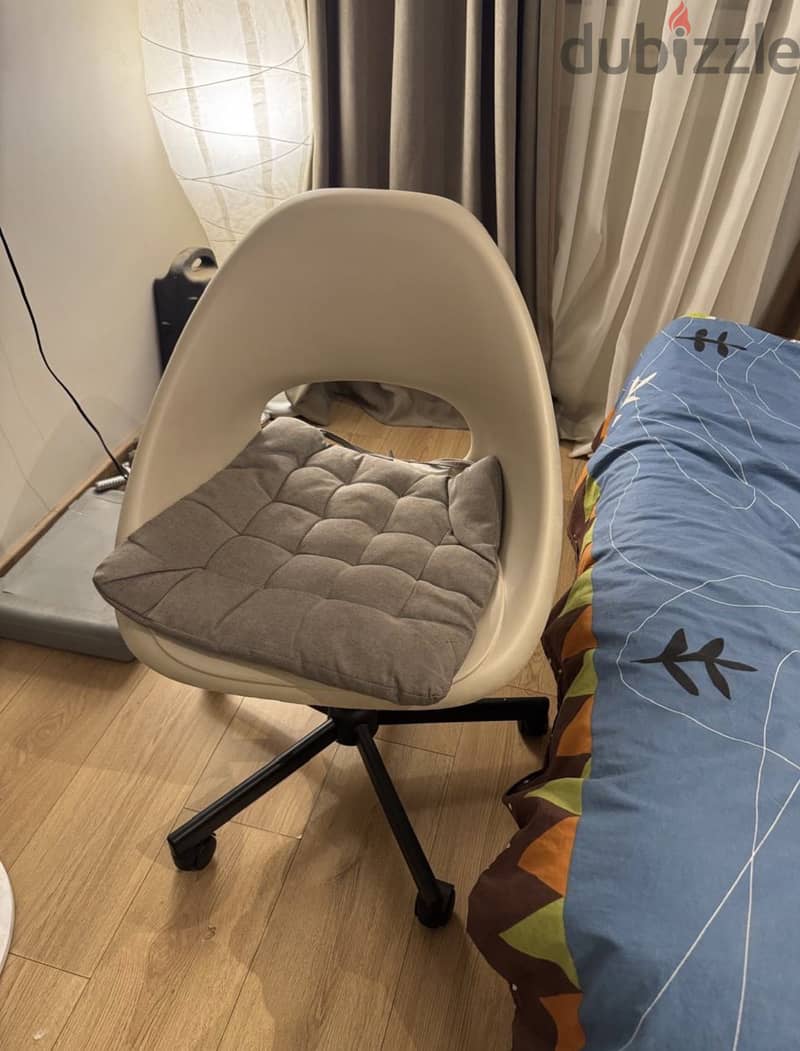 Ikea desk chair 3