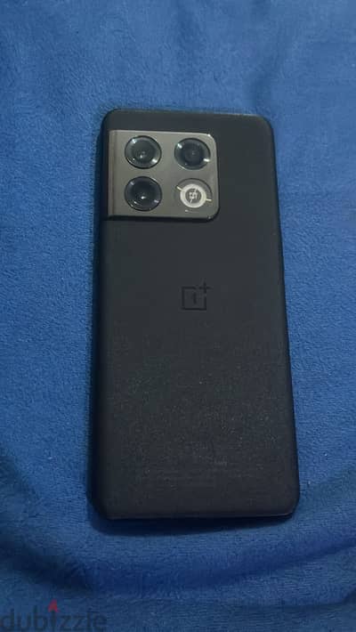 One Plus 10 Pro