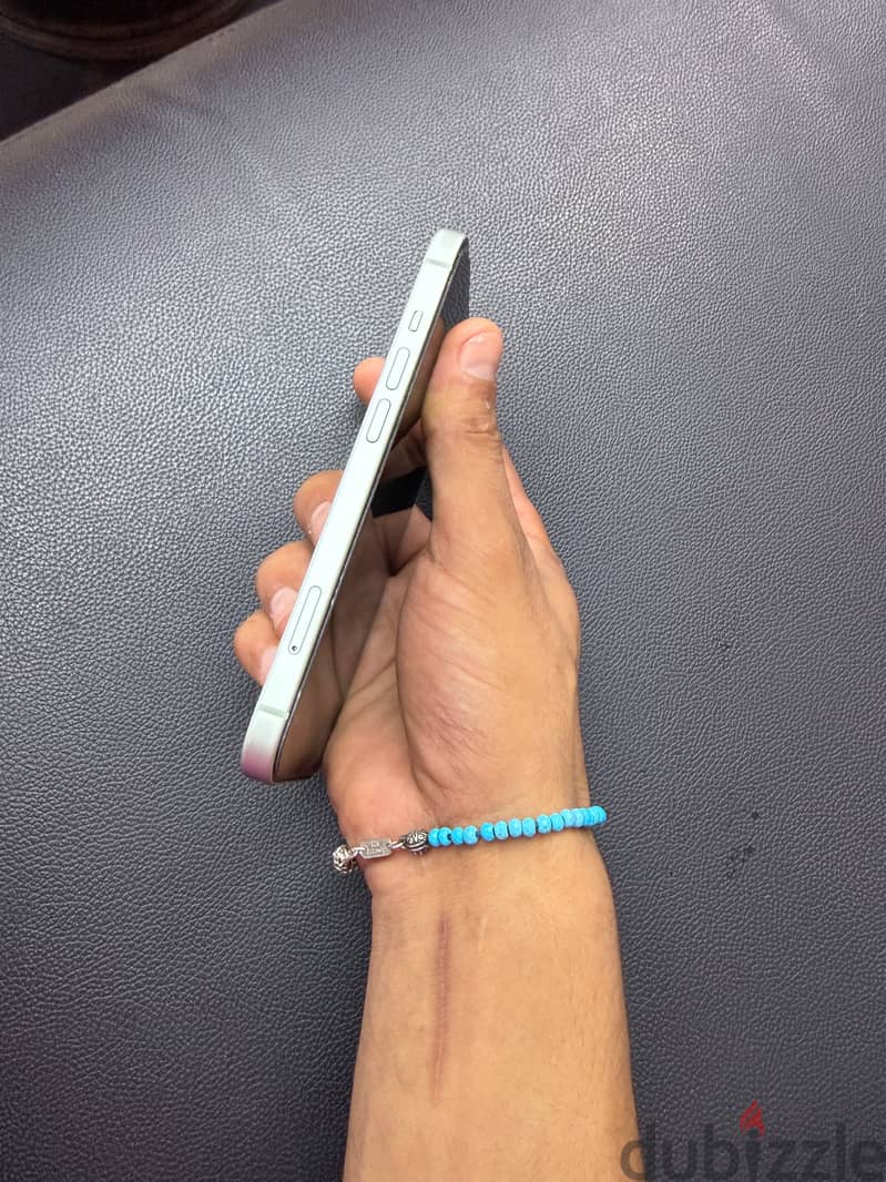 Apple - iPhone 15 1