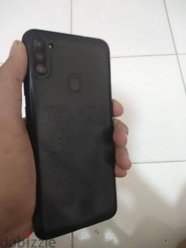Samsung M11 3