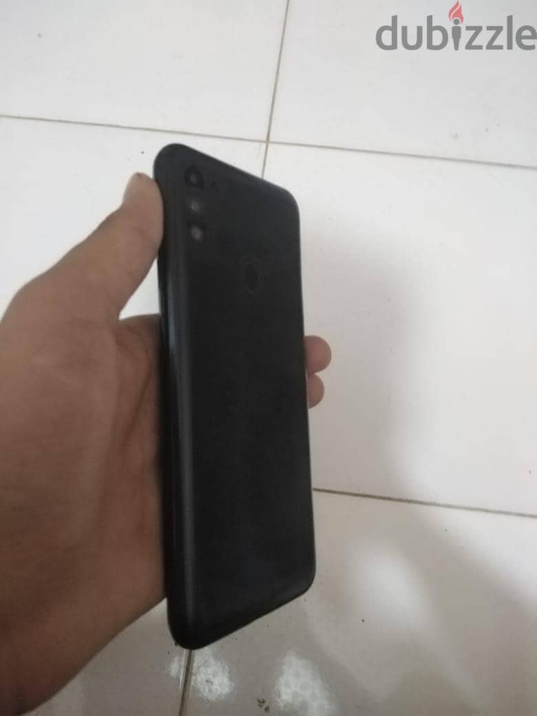 Samsung M11 4