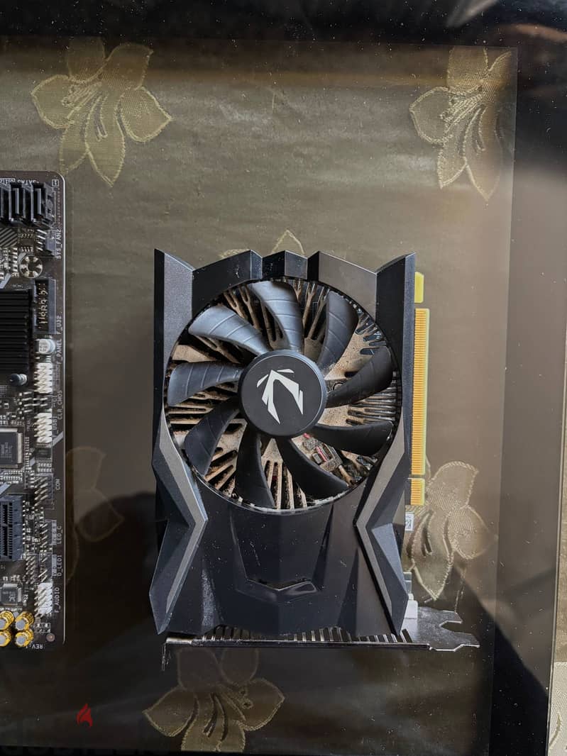NVIDIA GeForce GTX 1650 4GB 1