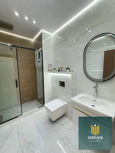 170m² finished apartment for sale—immediate delivery—with a 10-year installment plan. Located in Mayan El Shorouk, facing the British University and c