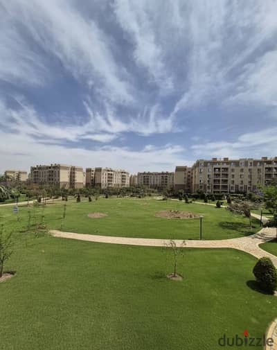 A distinctive apartment in Madinaty, measuring 96 square meters.