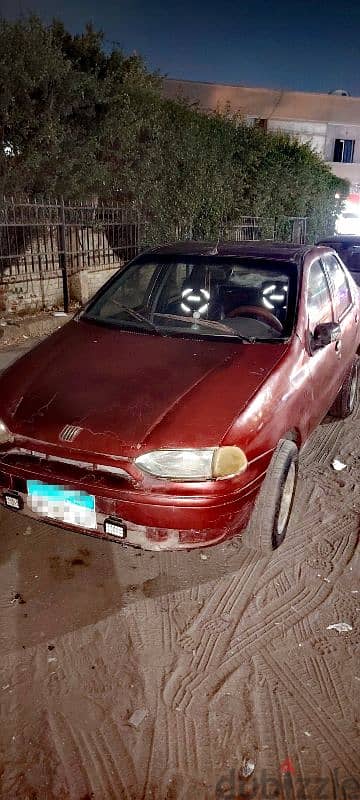 فيات سيينا 2001