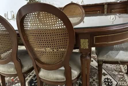 تربيزه بالنحاس