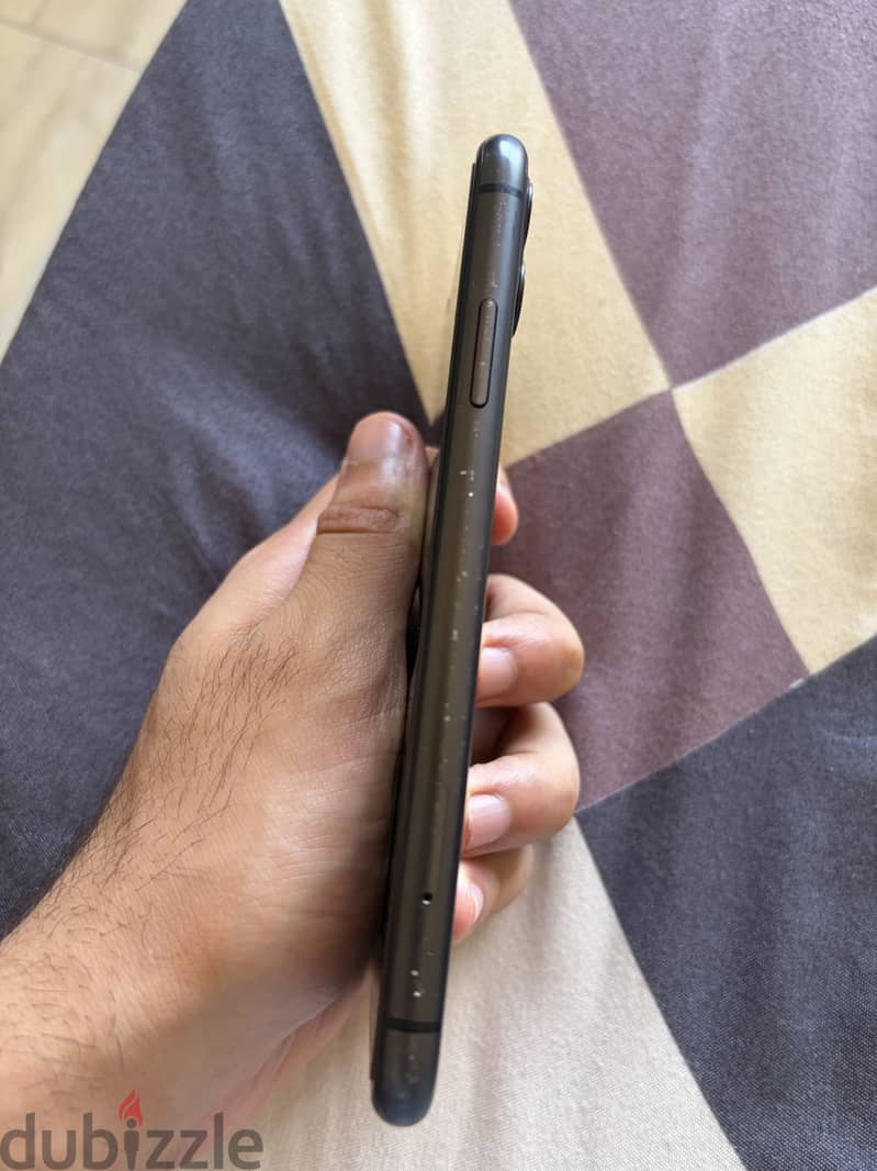 Apple - iPhone 11 3
