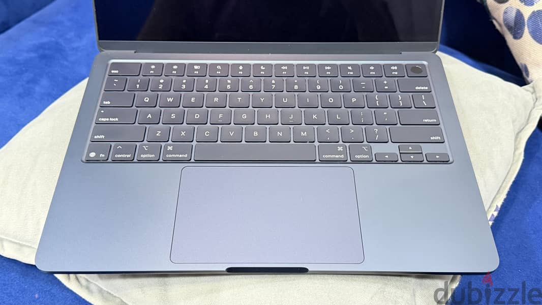 MacBook Air M4 13 inch 1
