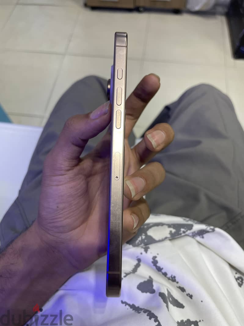 Apple - iPhone 16 Pro Max 1