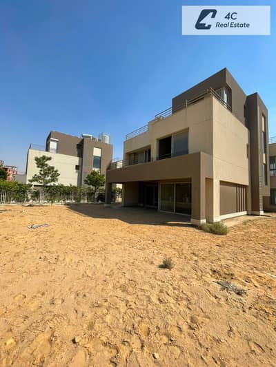 فيلا 673 متر للبيع في بالم هيلز التجمع الخامس 5 غرف نوم Palm hills new cairo | استلام فورى