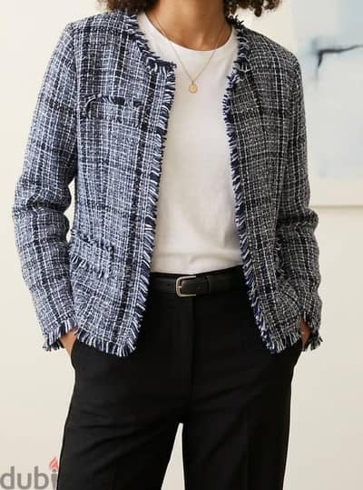 جاكيت تويد كلاسيكي (Tweed Jacket)