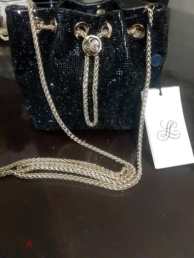 شنطة سوارية