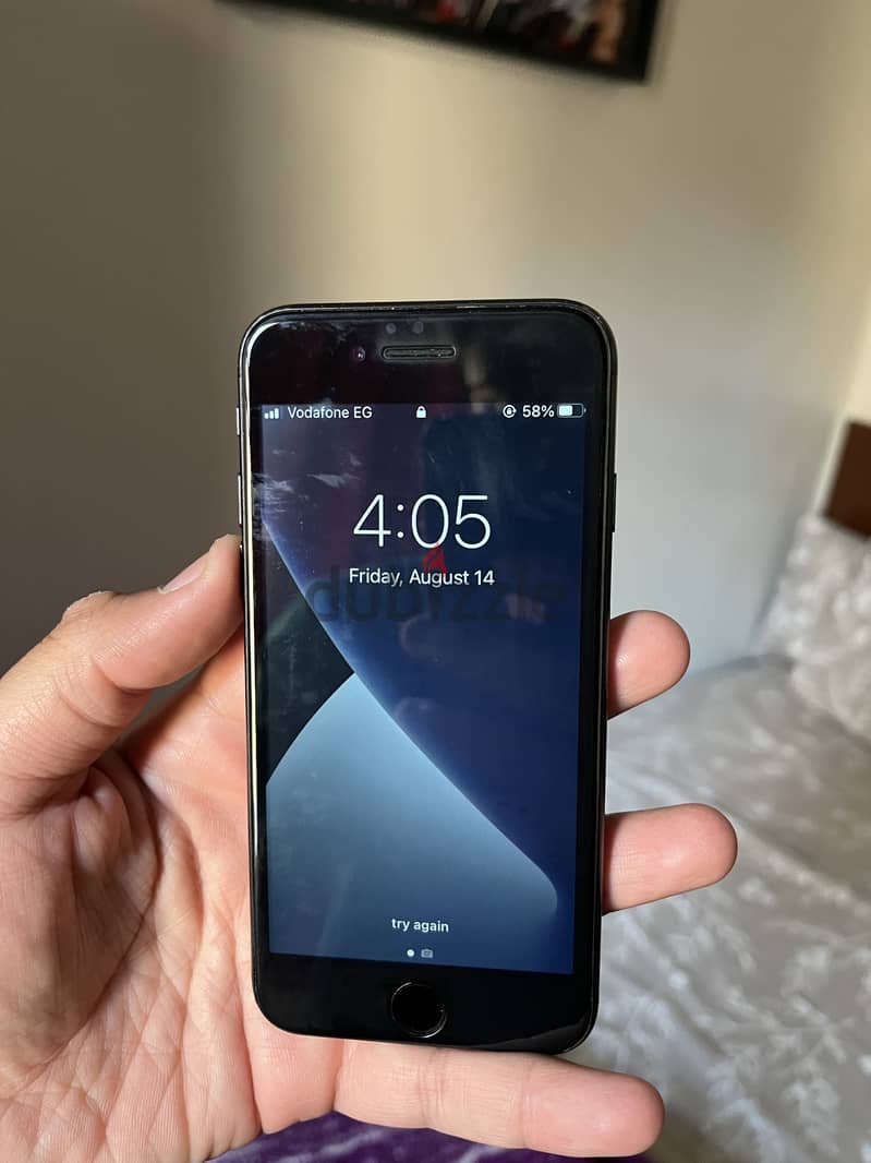 Apple - iPhone 7 1