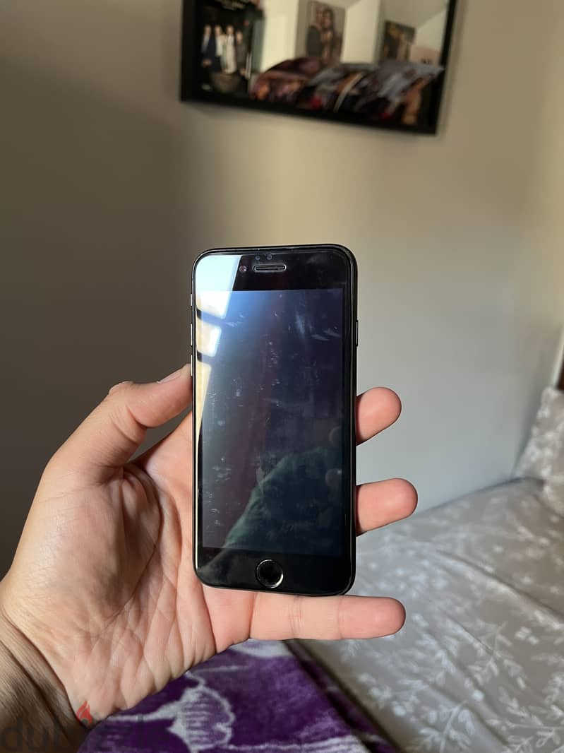 Apple - iPhone 7 3
