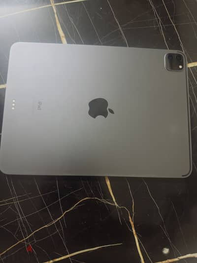 iPad Pro 2021 M1 11inch used