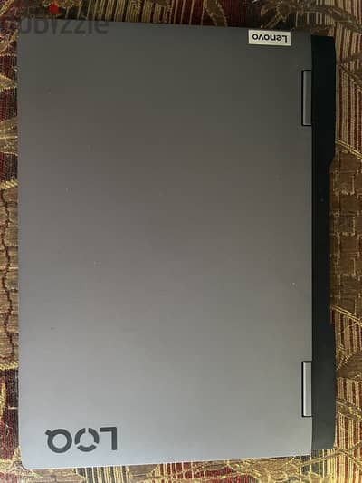  Lenovo LOQ 15IRH8 Gaming Laptop