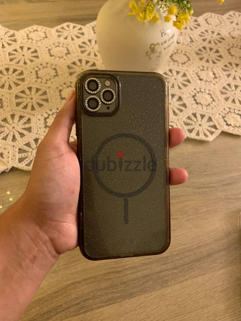 Apple - iPhone 11 Pro Max 2