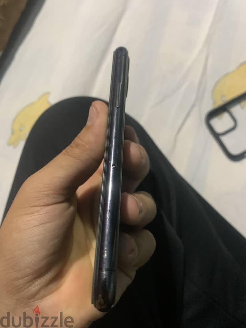 Apple - iPhone 11 Pro 4