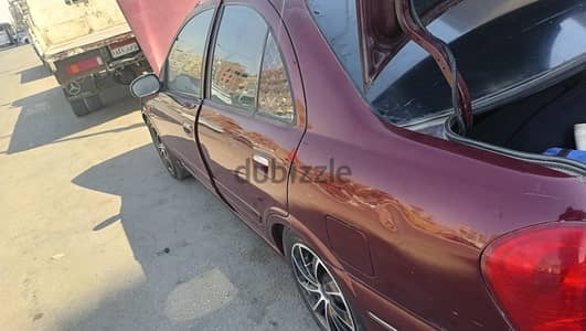 Nissan Sunny 2008