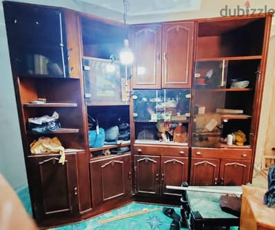 مكتبه كبيرة معمولة عمولة خشب تقيل زان محمل بحالة ممتازة