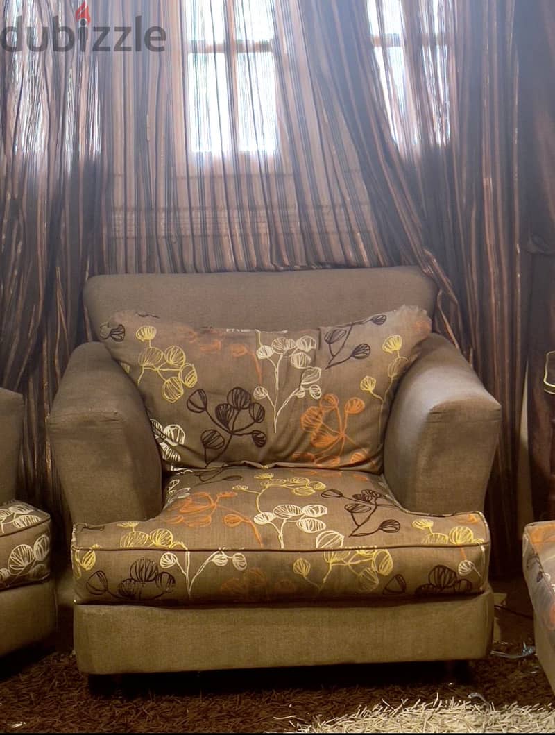 Living room 2