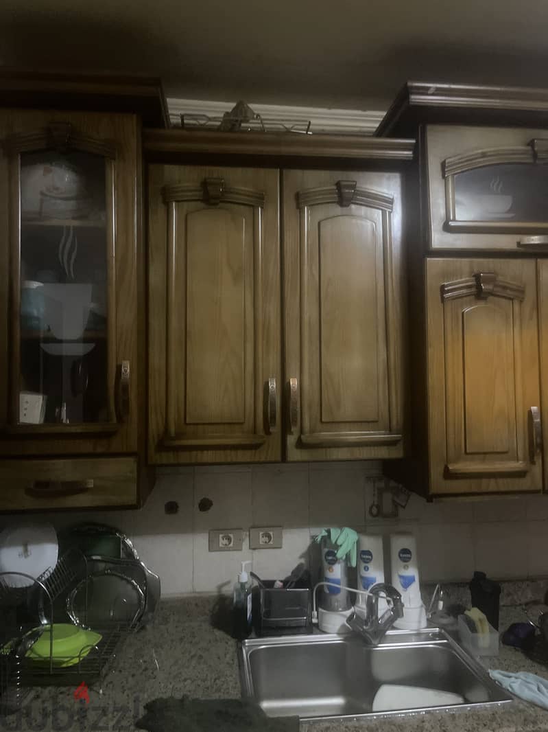 Kitchen cupboard 1