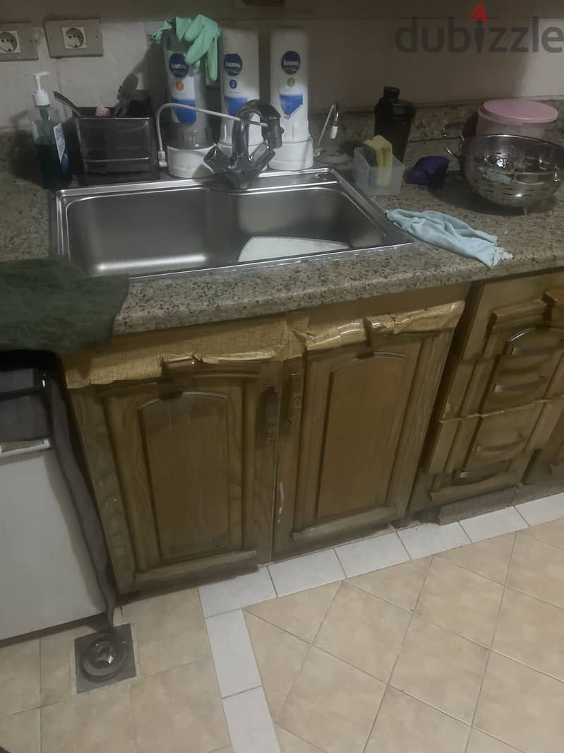 Kitchen cupboard 2