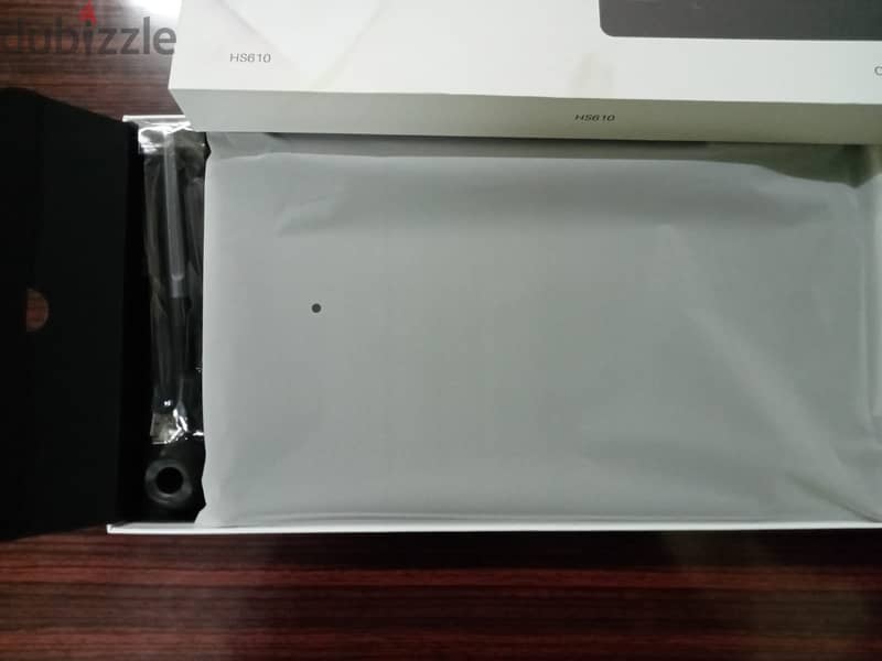 Huion HS610 (Graphic Tablet) 3