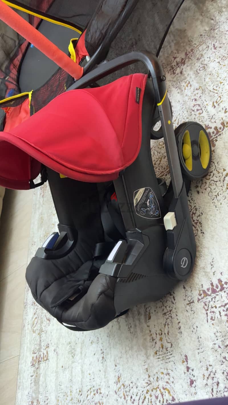Stroller can be turned into  at seat 4