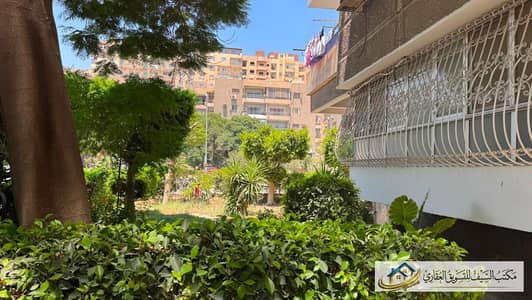 Apartment for sale - a very premium location in Zahraa Maadi in the second section near Wadi Degla Club