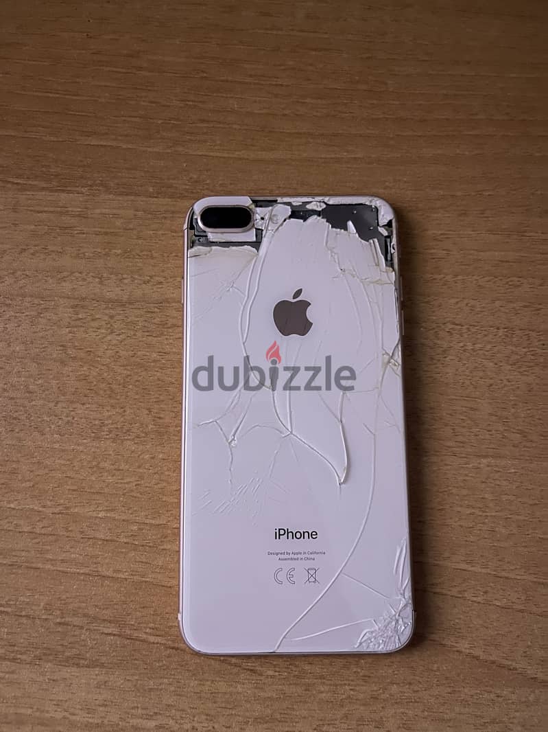 Apple - iPhone 8 Plus 1