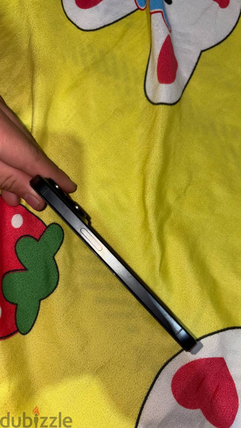 Apple - iPhone 15 Pro 4