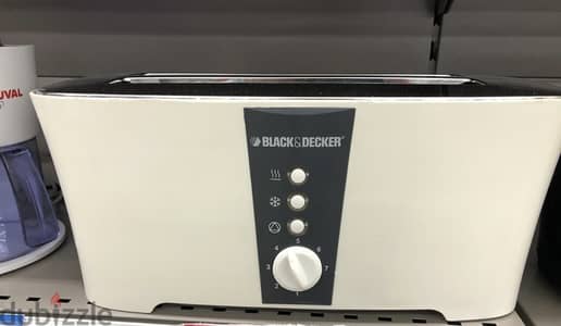 Black+Decker 4-Slice Toaster 1350W – White – Excellent Condition