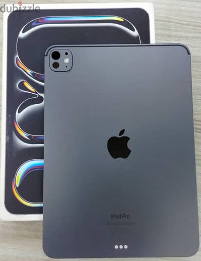 ipad pro m5 11 inch زيرو الجهاز حرفيا جديد