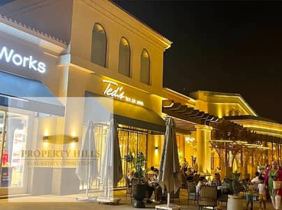 Shop for sale, immediate occupancy, currently rented and operating, generating 300,000 per month, located in the Golden Square area of ​​Fifth Settlement, with the longest payment plan.