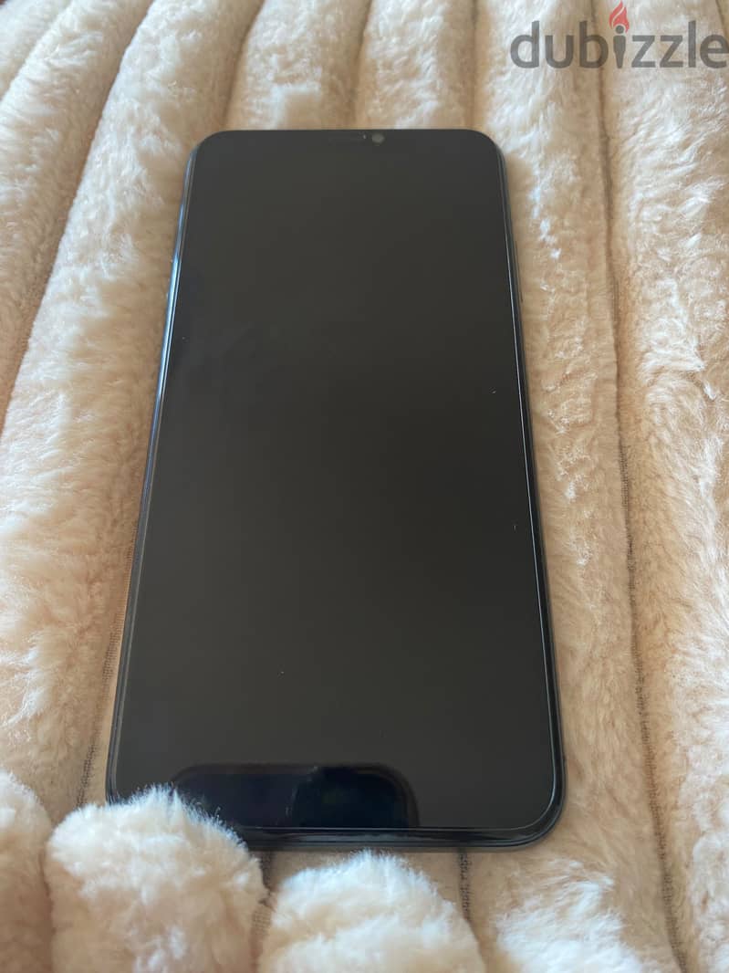 Apple - iPhone XS Max 1