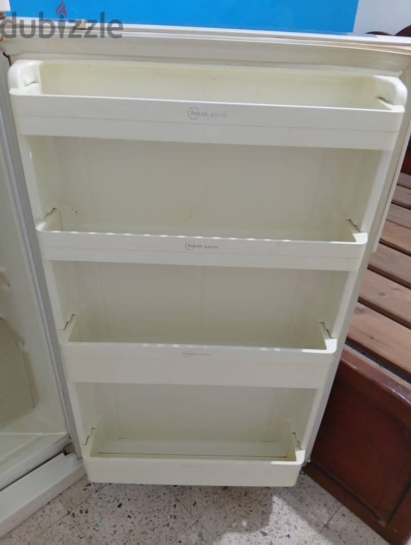 ideal fridge 4