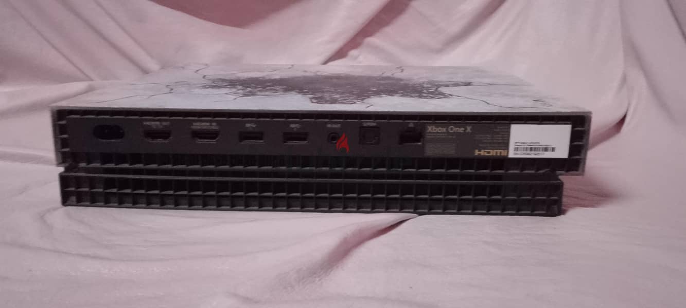 Xbox one x 3