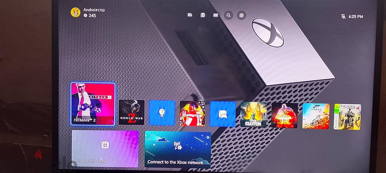 Xbox one x 12