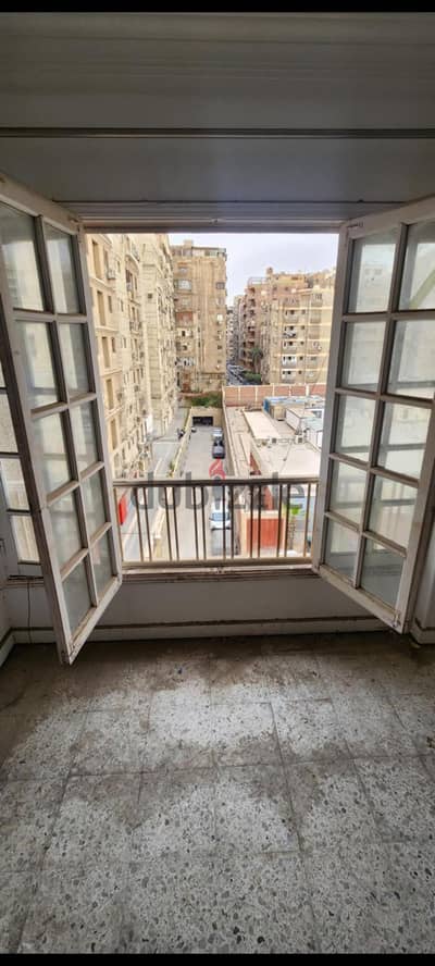 Apartment for sale in Primary location in New Nozha