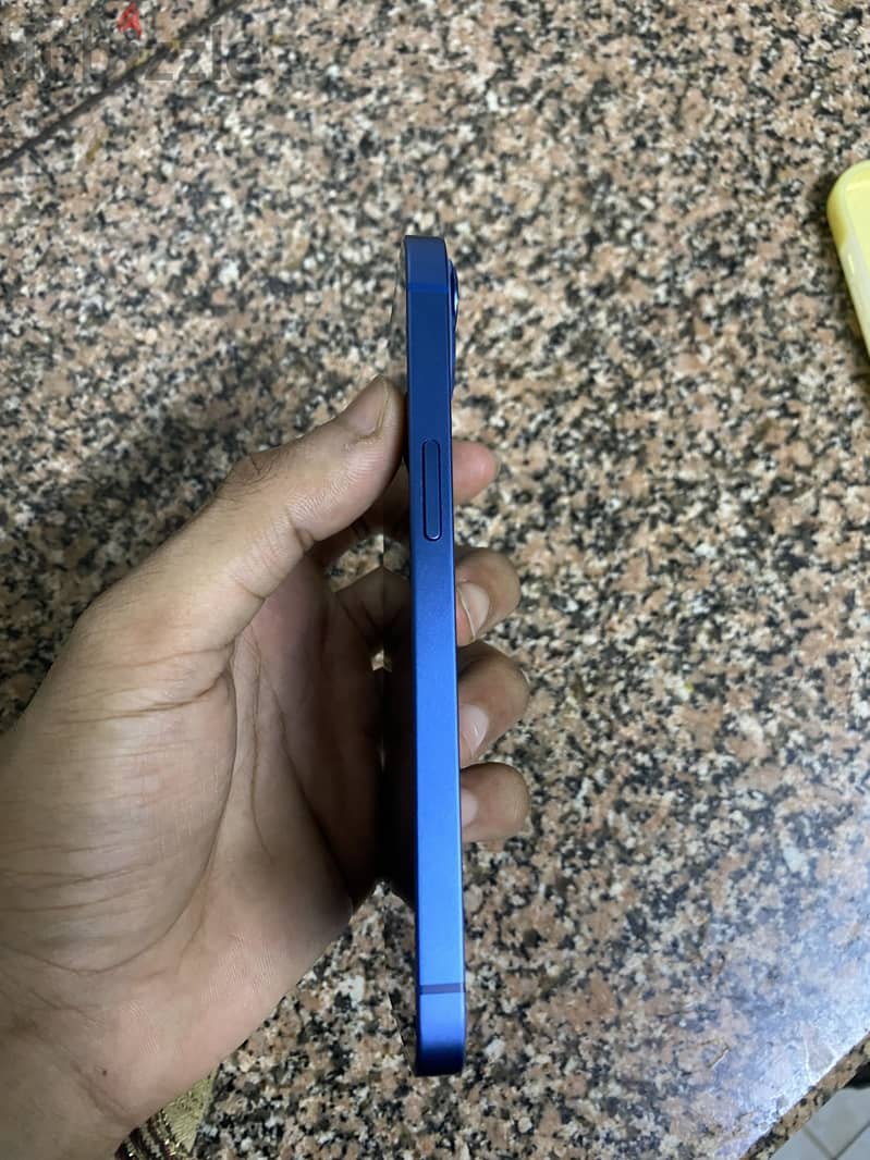 Apple - iPhone 13 4