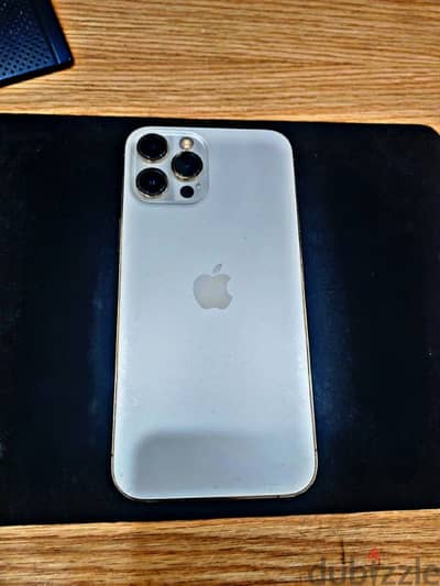 iPhone 12 Pro Max 128GB – شاشة خلع + 4 جرابات هدية