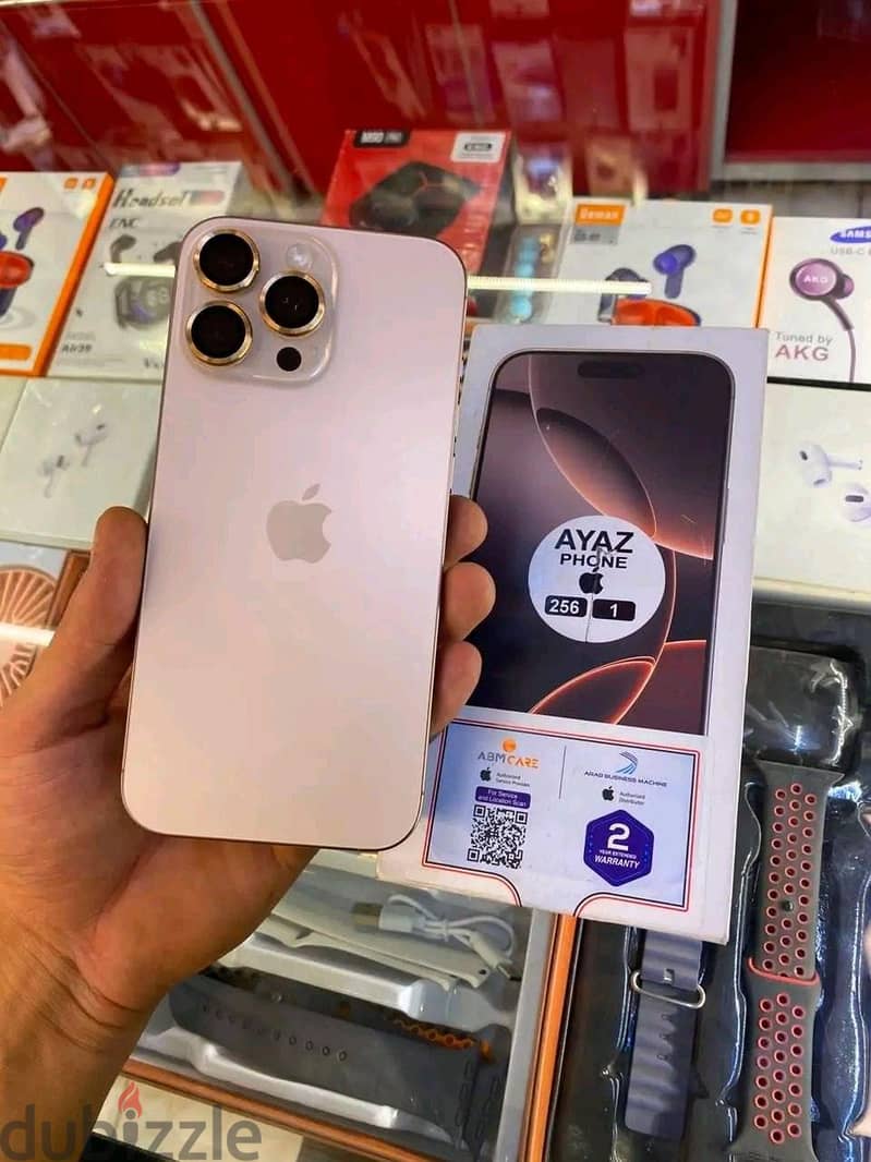Apple - iPhone 16 Pro Max 3