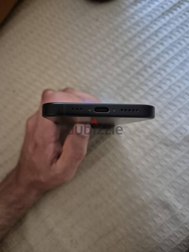 Apple - iPhone 15 2