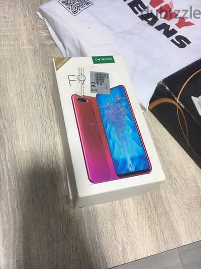 ابووF9