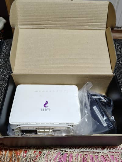 روتر Huawei hg 8045 VDSL WE بحالة ممتازة