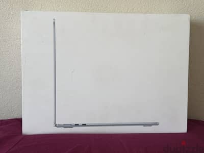 MacBook Air M4 16/512 - skylight- b100% - Arabic keys - 13 inch