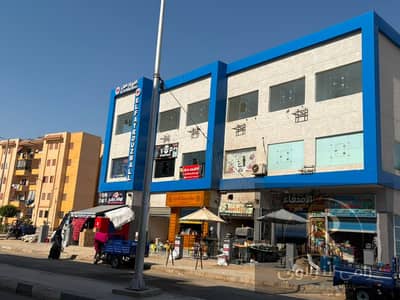 Unique commercial store for sale on the ground floor of Al-Firzo Mall - Tenth of Ramadan, a vital location within a distinguished mall, suitable for commercial and investment activities at the lowest price per square meter.