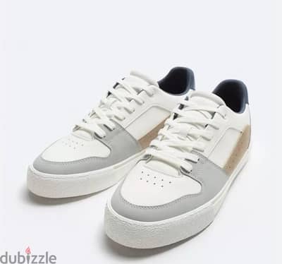 حذاء ZARA  اورجينال مقاس ٤٣ للتواصل ٠١٥٥٦٦١٩٥١٩